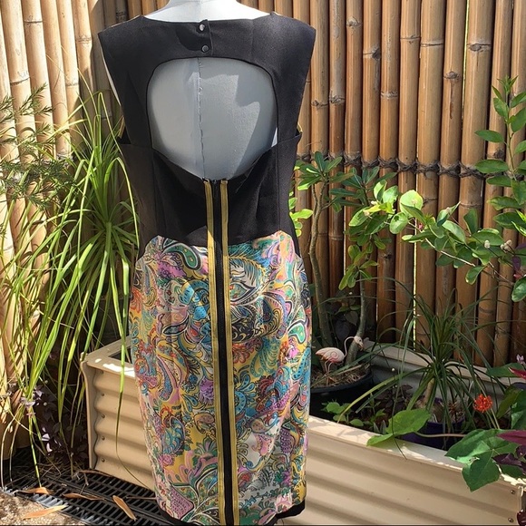 Paisley Print Modern Lines - Picture 2 of 7